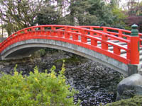 ��O�~���[�W�A��