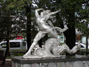 ��O�~���[�W�A��