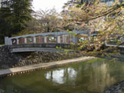 ��O�~���[�W�A��