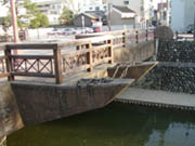 ��O�~���[�W�A��